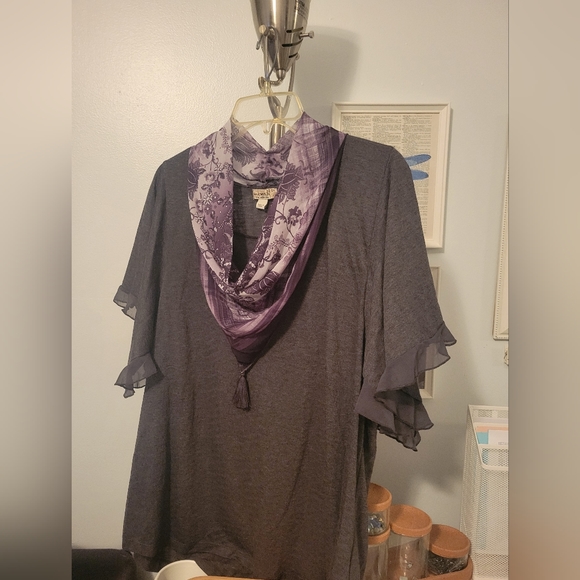 Plus Size Ruffle Short Sleeve Solid Knit Top with Attached Fringe Tassel Scarf - Picture 5 of 11